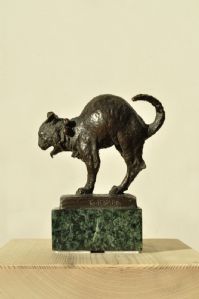 Fauchende Katze, Zehnerjahre